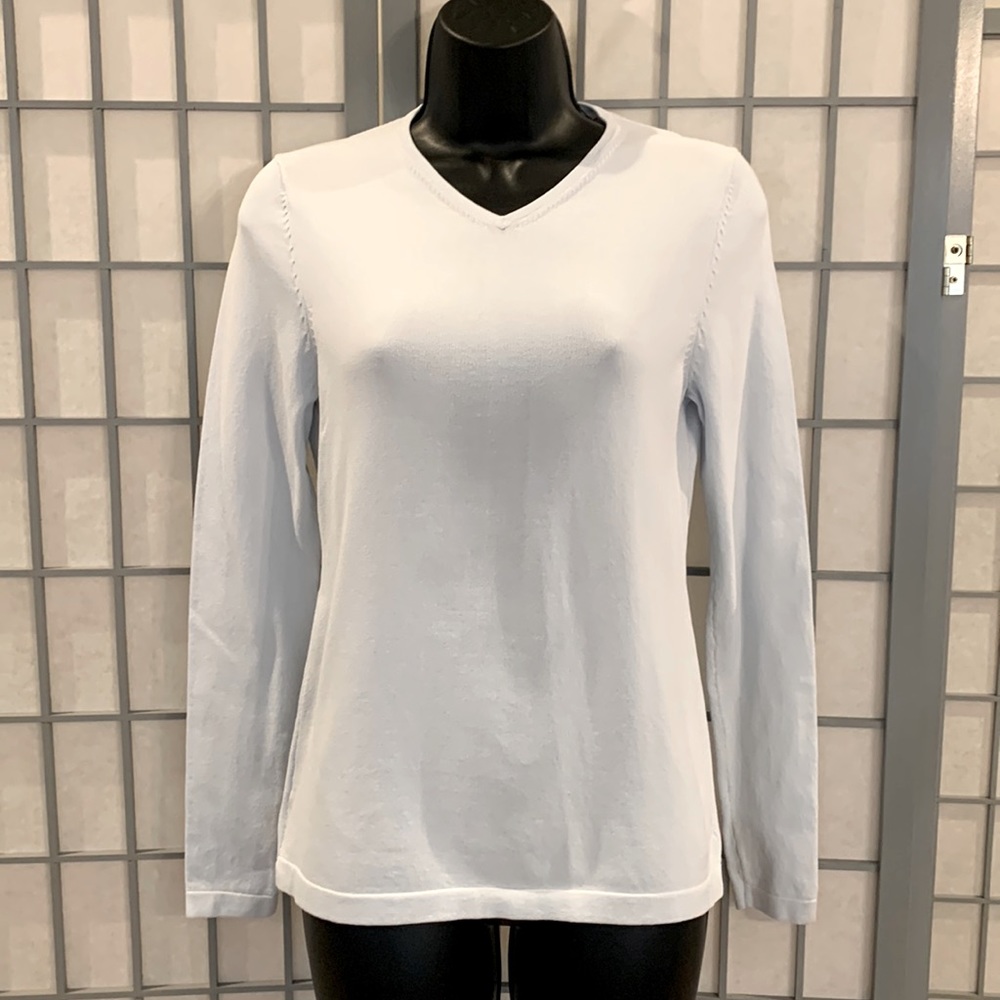 Ann Taylor pale blue spring sweater top. Excellent condition Size S